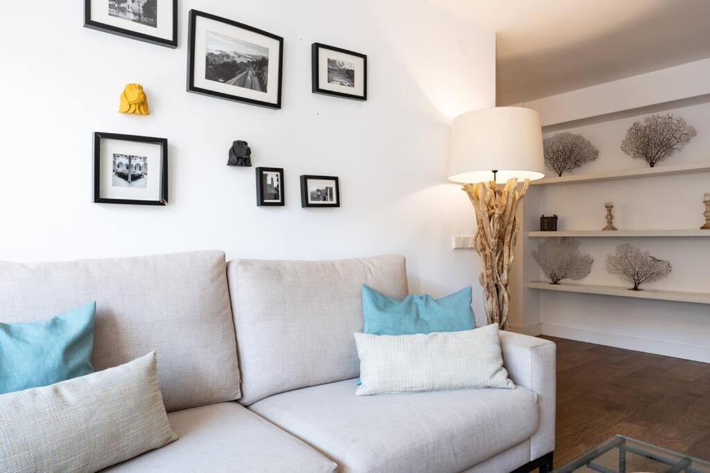 Super Central Malaga Flat With Terrace And Free Parking 外观 照片