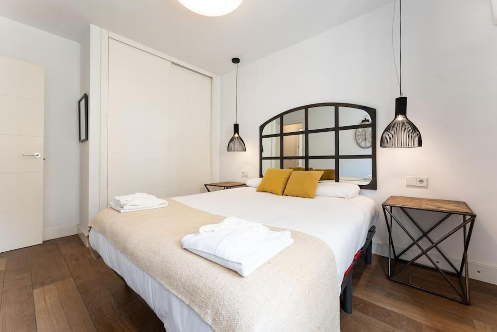 Super Central Malaga Flat With Terrace And Free Parking 外观 照片
